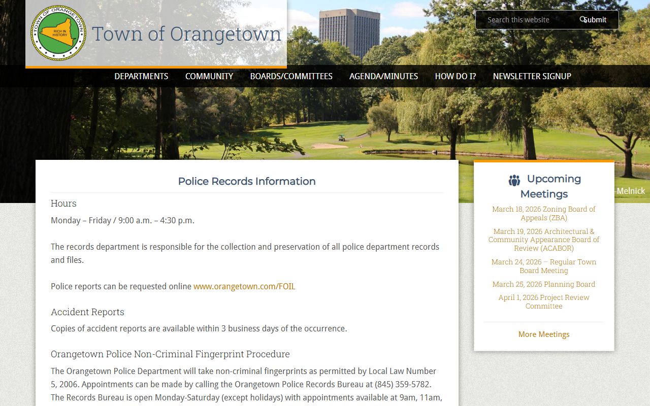 Town of Huntington public safety webpage with links to arrest record resources